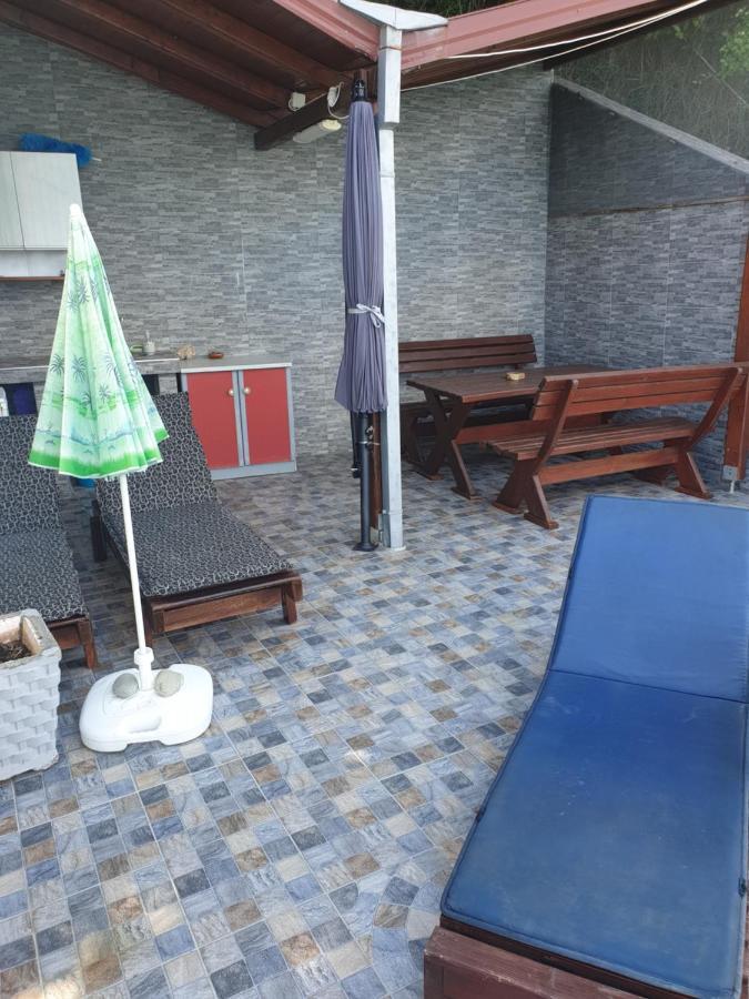 Holiday House Kruce Ulcinj Exterior photo